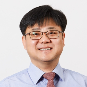 Hyeon Suk Shin